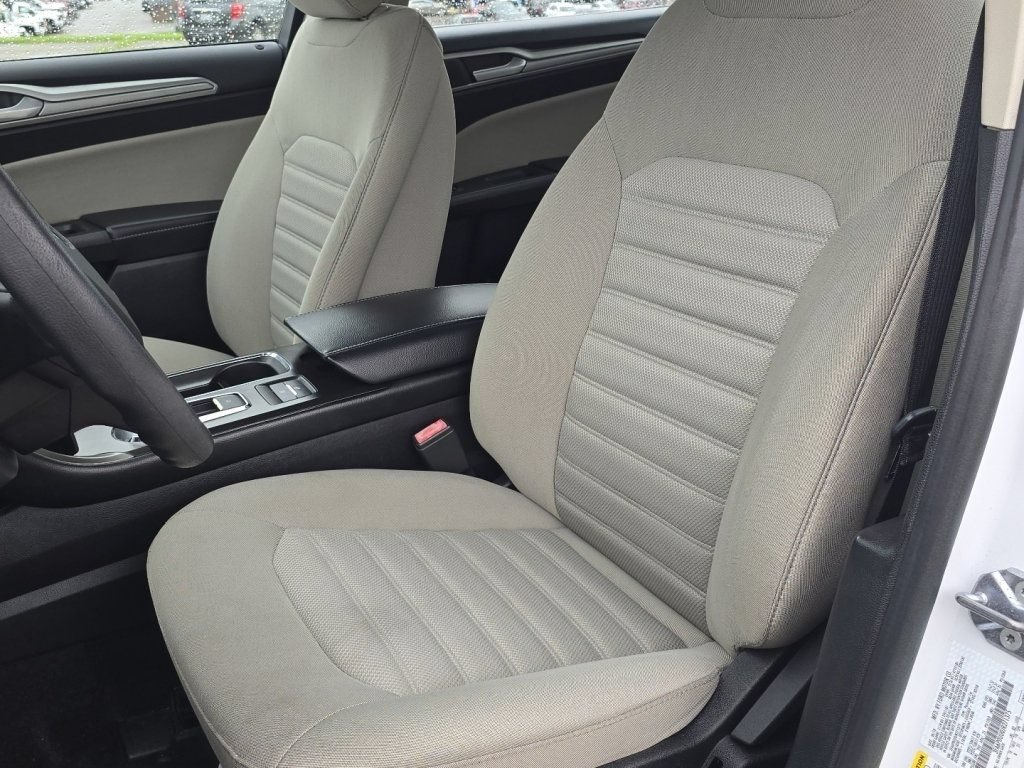 Used 2018 Ford Fusion S FWD image 24