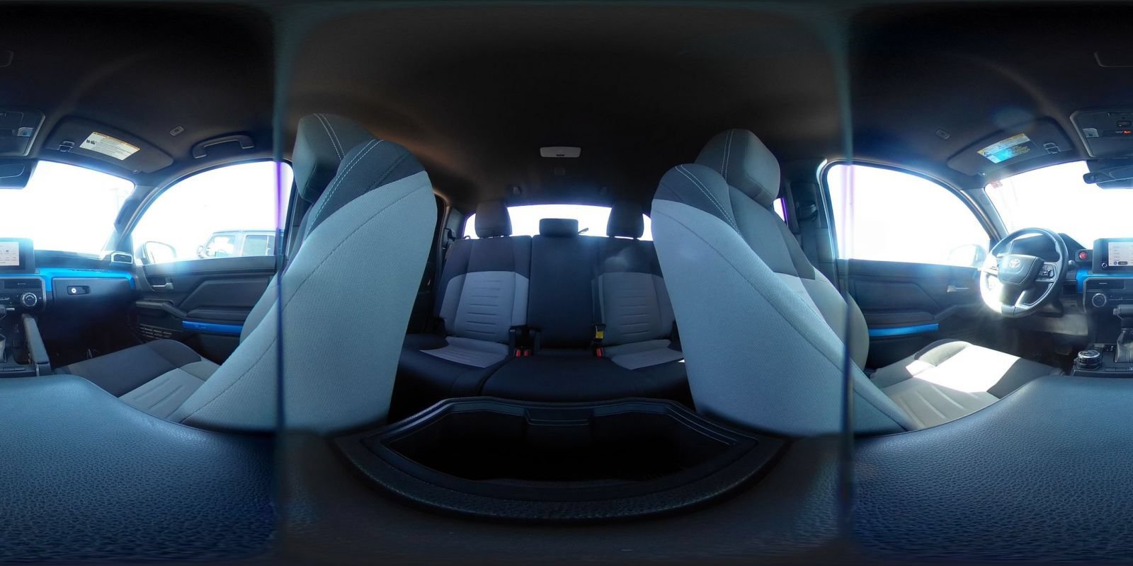 Used 2025 Toyota Tacoma TRD Off-Road AWD/4WD image 39