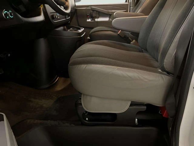 Used 2023 Chevrolet Express 2500 w/ Driver Convenience Package image 49
