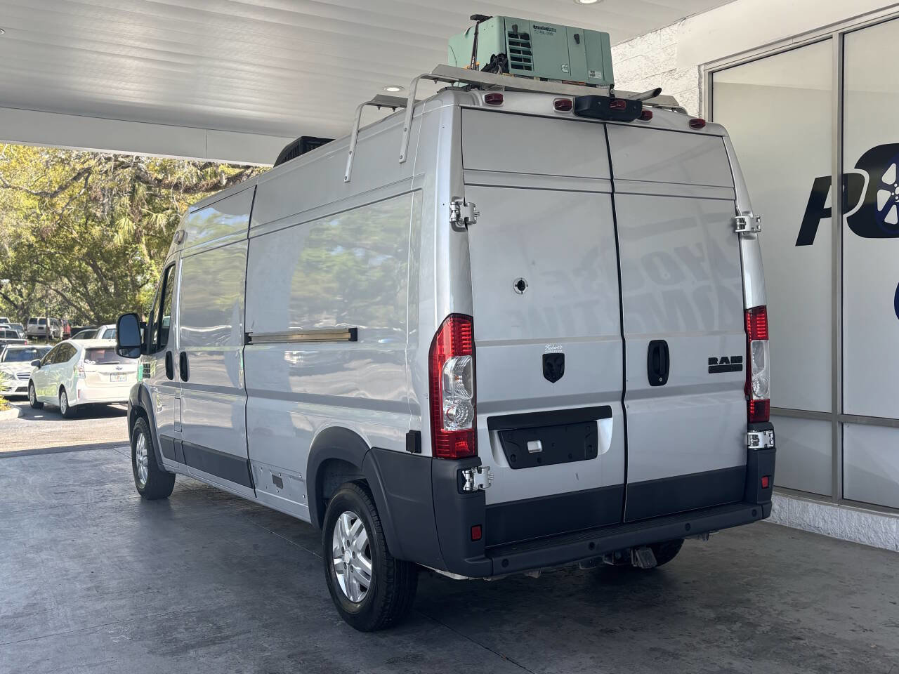 Used 2017 RAM ProMaster 2500 w/ Mopar Trailer Tow Group FWD image 8