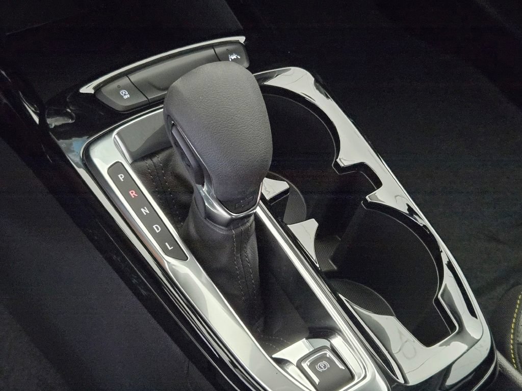 New 2026 Chevrolet Trax LT FWD image 25