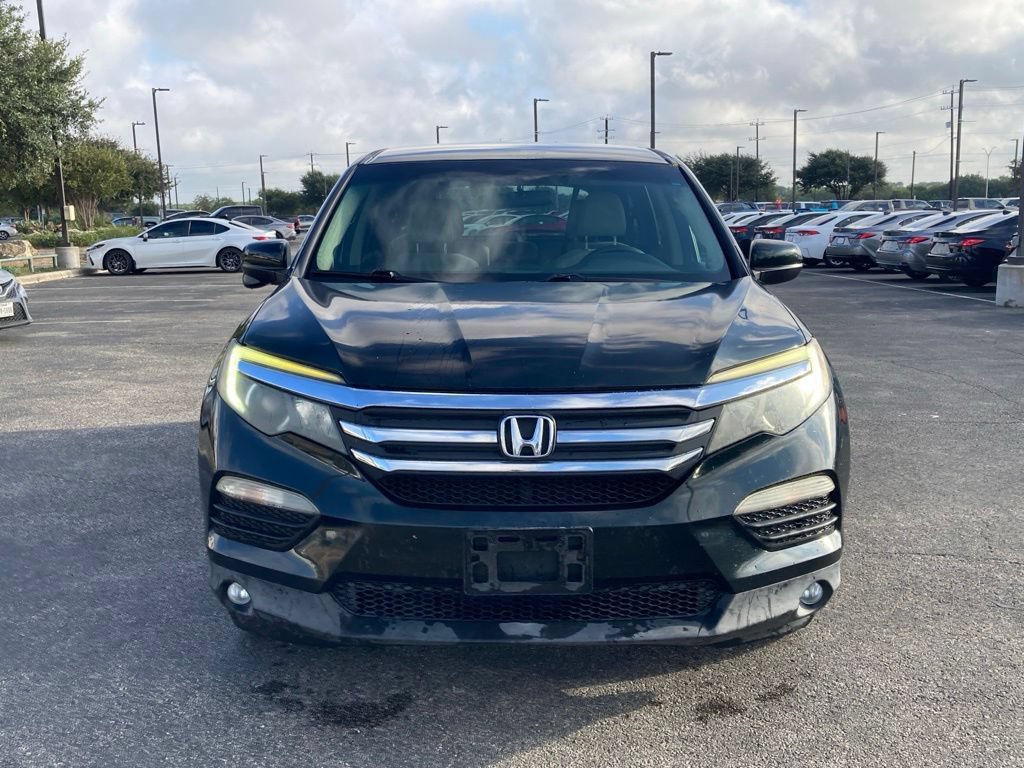 Used 2016 Honda Pilot EX image 2