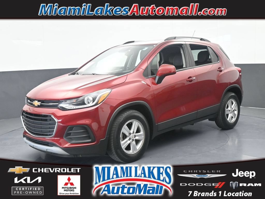 Used 2021 Chevrolet Trax LT w/ LT Convenience Package FWD image 1