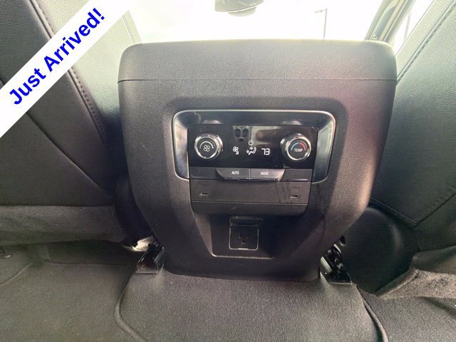 Used 2025 Chevrolet Tahoe LT RWD image 34