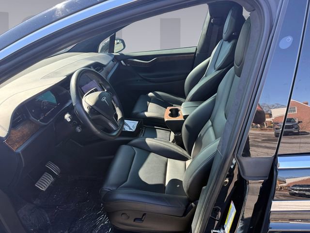 Used 2019 Tesla Model X Long Range image 10