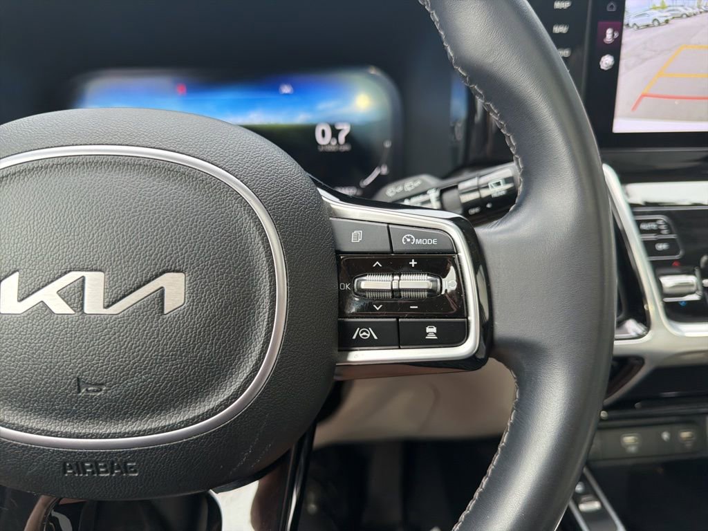 Certified 2023 Kia Sorento SX AWD/4WD image 32