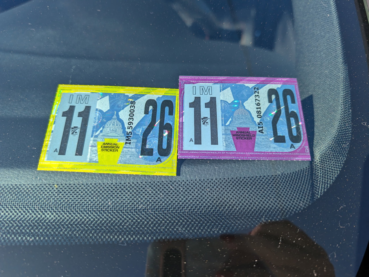 Used 2012 Volkswagen Golf 2-Door image 23