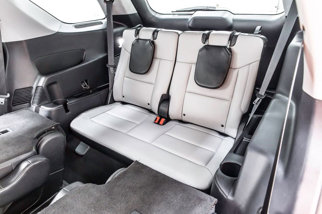 Used 2021 Ford Explorer XLT w/ Equipment Group 202A image 35