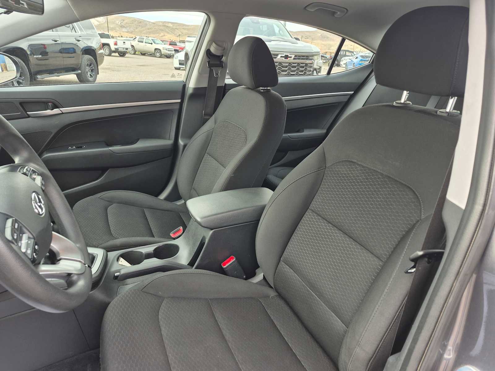 Used 2019 Hyundai Elantra SE w/ Cargo Package image 16