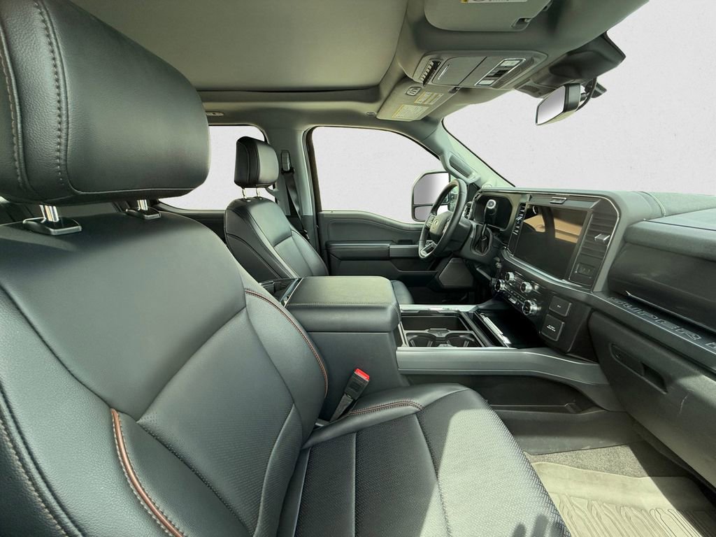 Used 2025 Ford F450 Lariat w/ FX4 Off-Road Package AWD/4WD image 11