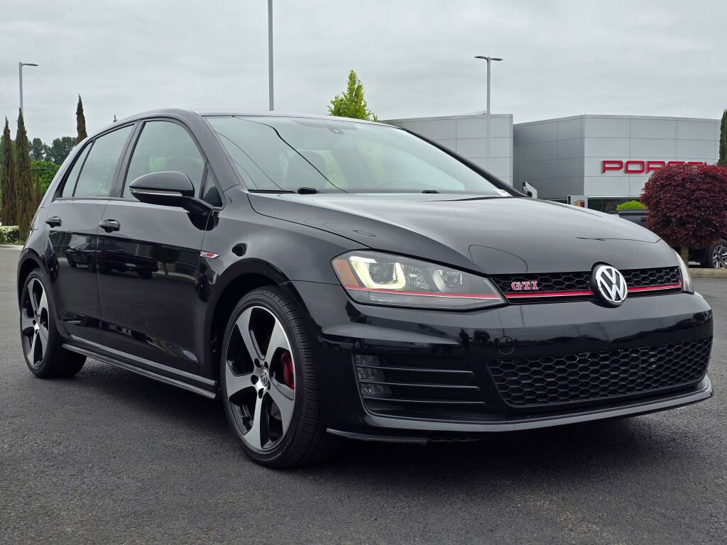 Used 2016 Volkswagen GTI SE w/ Lighting Package (SEL) FWD image 8