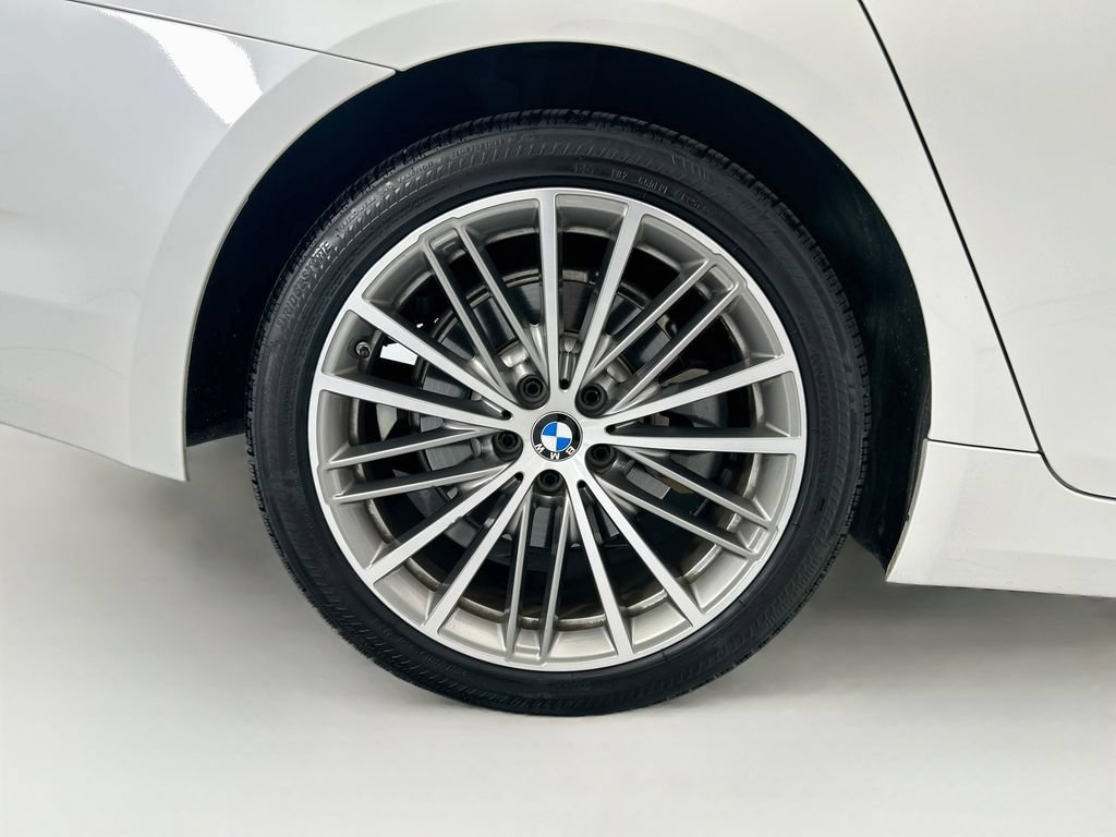 Used 2017 BMW 530i RWD image 31