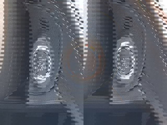 Used 2025 Subaru Outback Premium w/ Popular Package #1A image 30