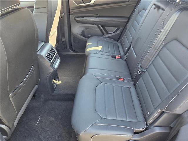 New 2026 Volkswagen Atlas Cross Sport SEL image 16