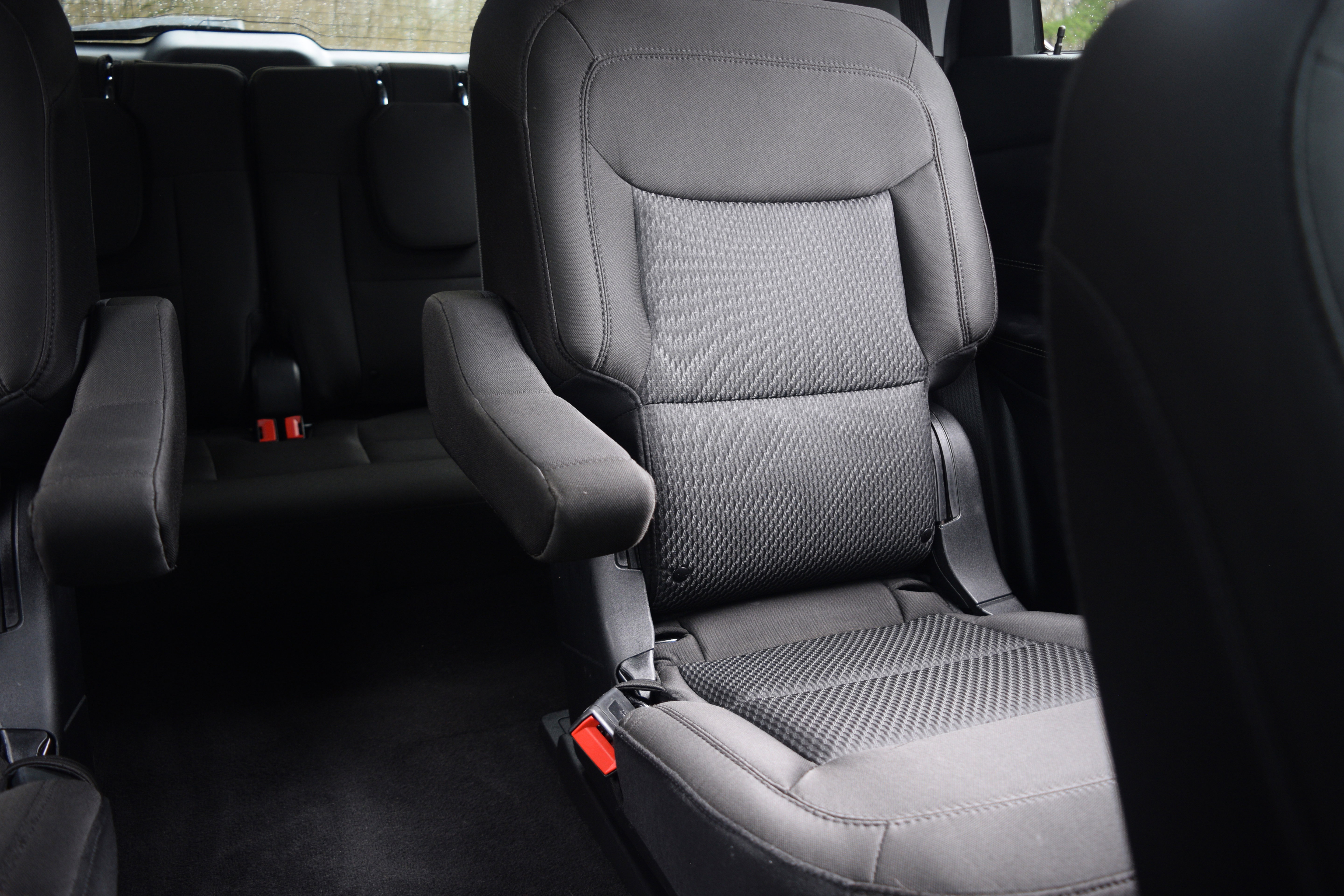 Used 2022 Ford Explorer XLT image 17