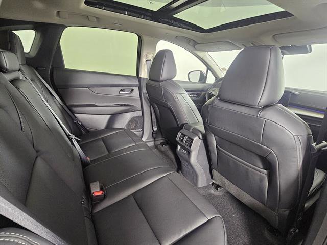 New 2026 Nissan Murano SL image 18