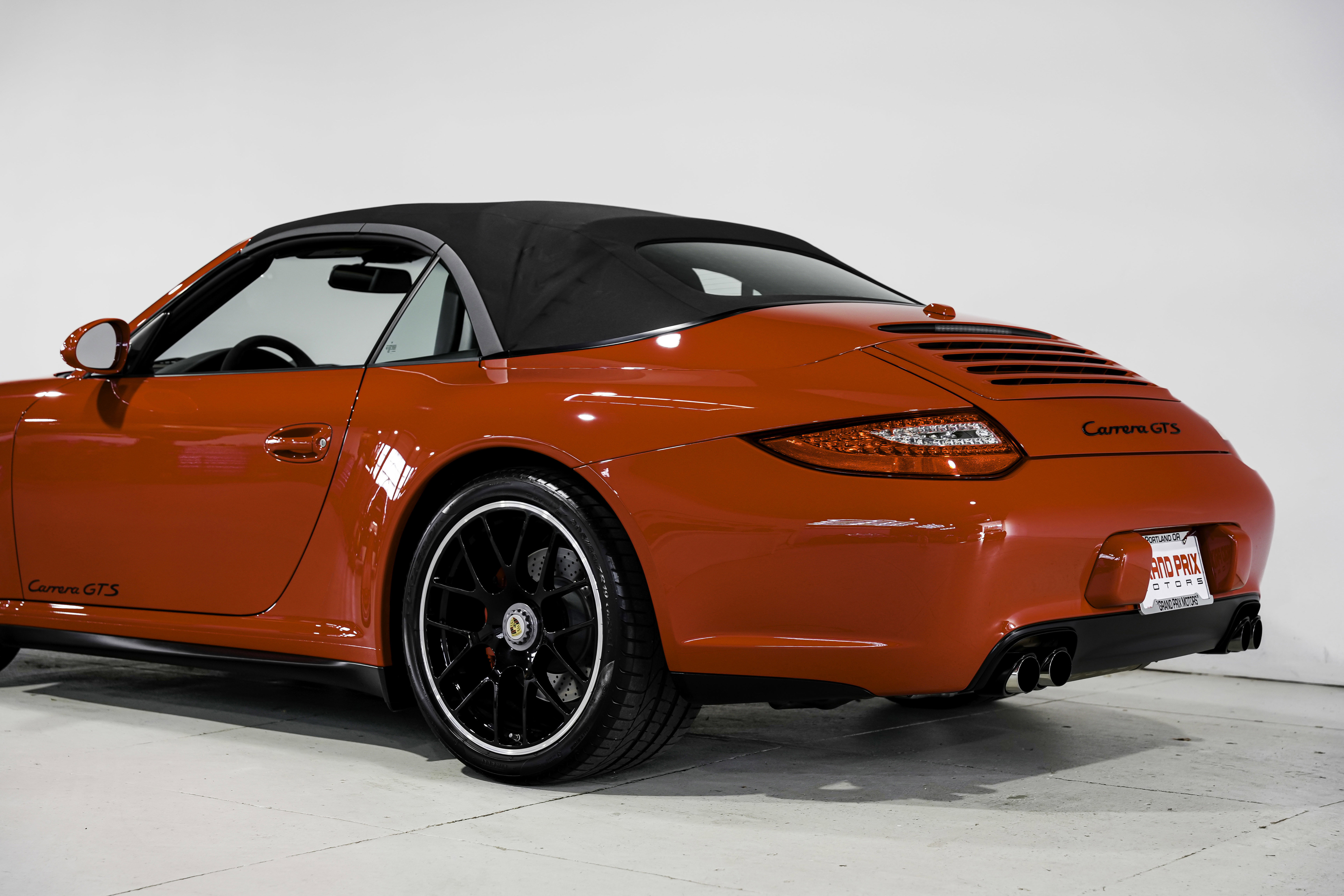 Used 2012 Porsche 911 Carrera GTS image 33