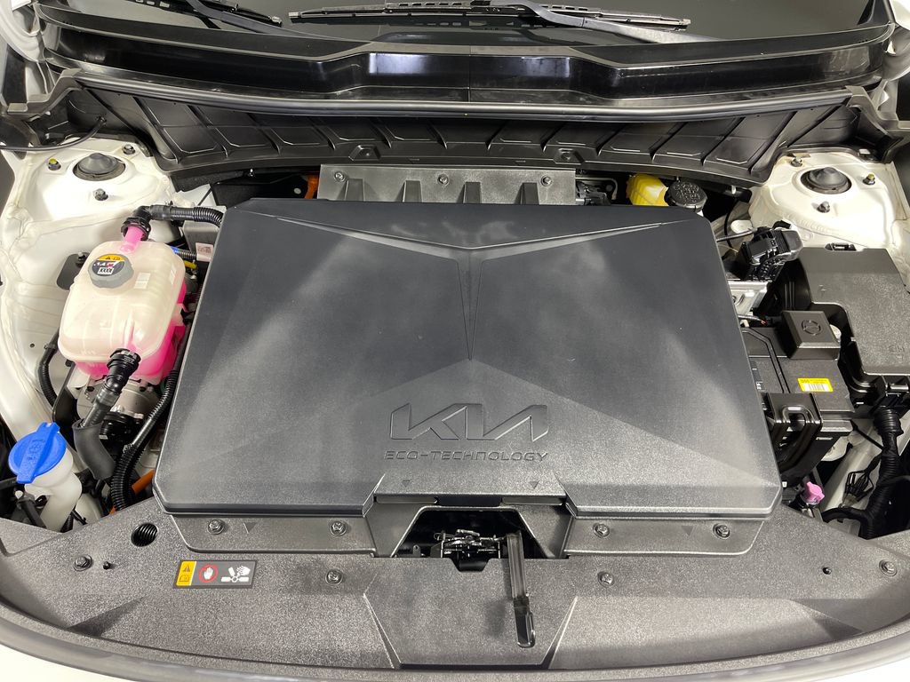 Used 2023 Kia Niro Wind FWD image 9