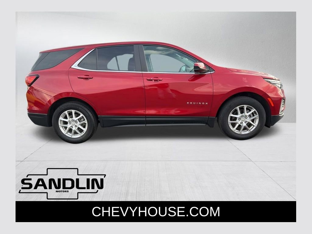 Used 2023 Chevrolet Equinox LT image 1