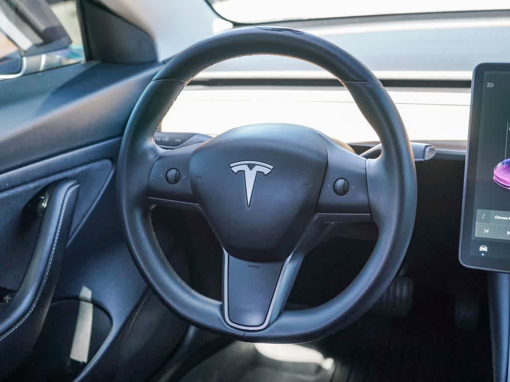 Used 2020 Tesla Model 3 Standard Range Plus RWD image 13
