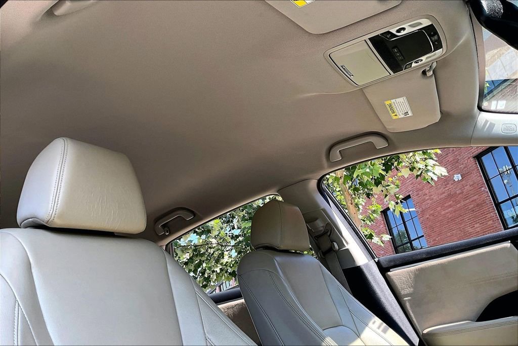 Used 2018 Honda Clarity Touring image 22