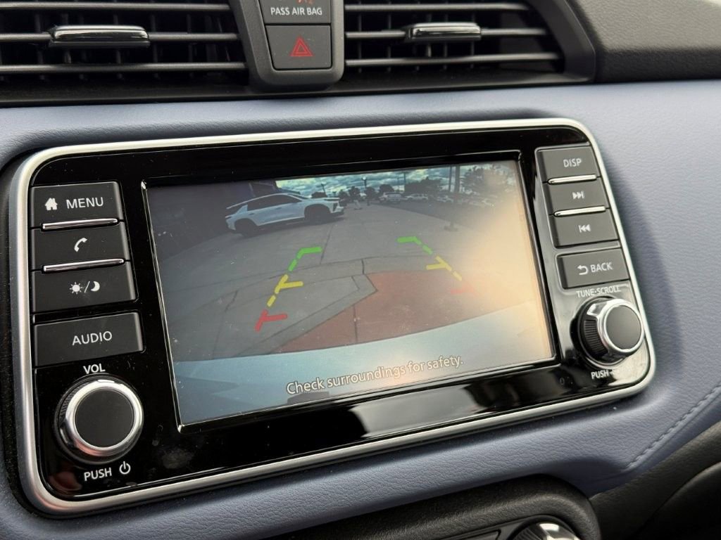 Used 2024 Nissan Versa SV image 24