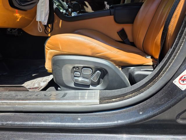Used 2015 Jaguar XJ L Portfolio RWD image 21