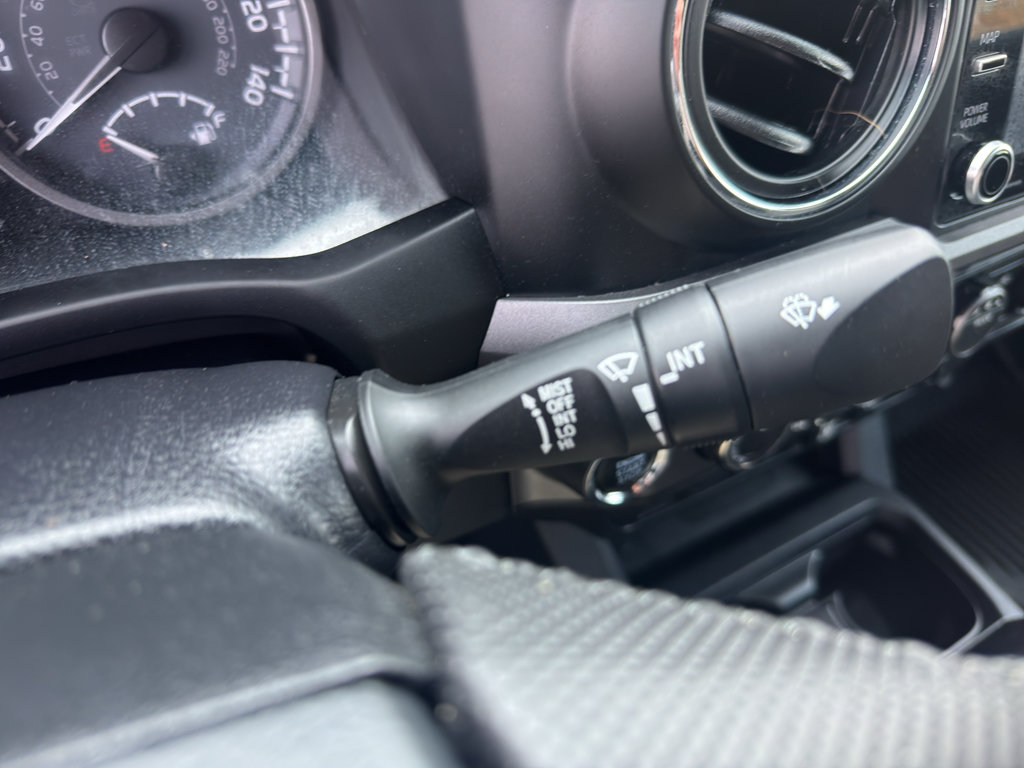 Used 2023 Toyota Tacoma TRD Sport AWD/4WD image 27