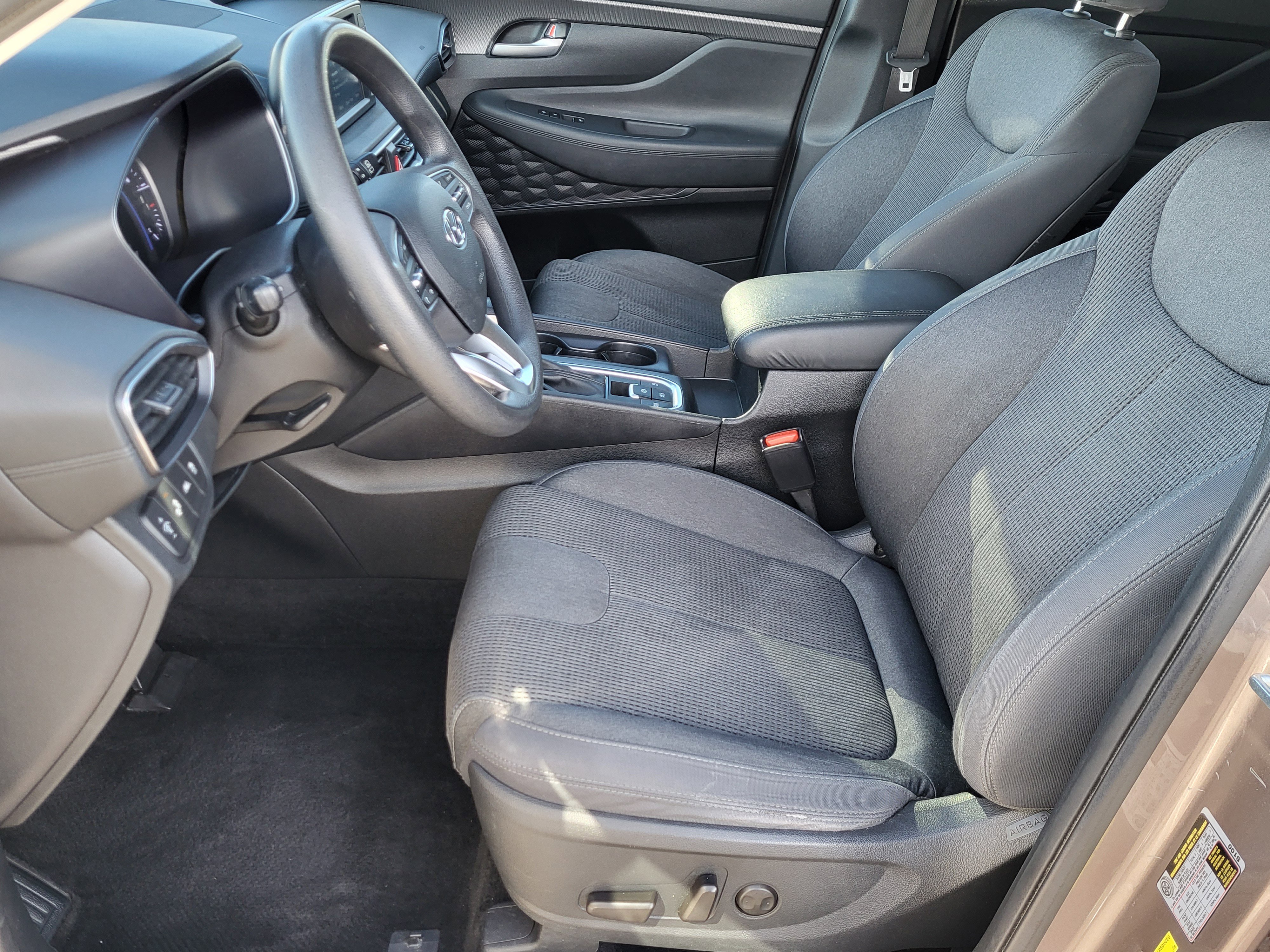 Used 2019 Hyundai Santa Fe SEL image 8