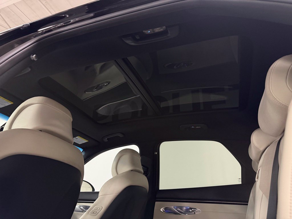Used 2023 Genesis Electrified GV70 AWD/4WD image 14