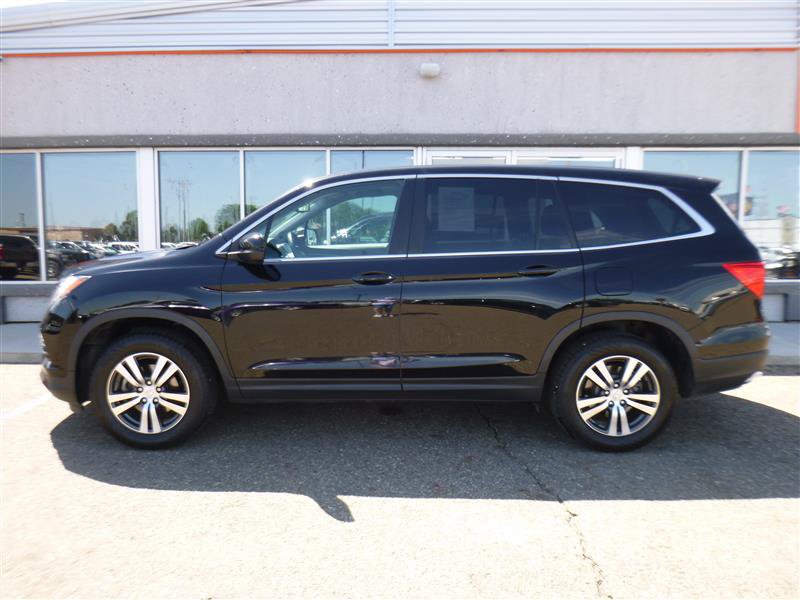 Used 2017 Honda Pilot EX-L image 2