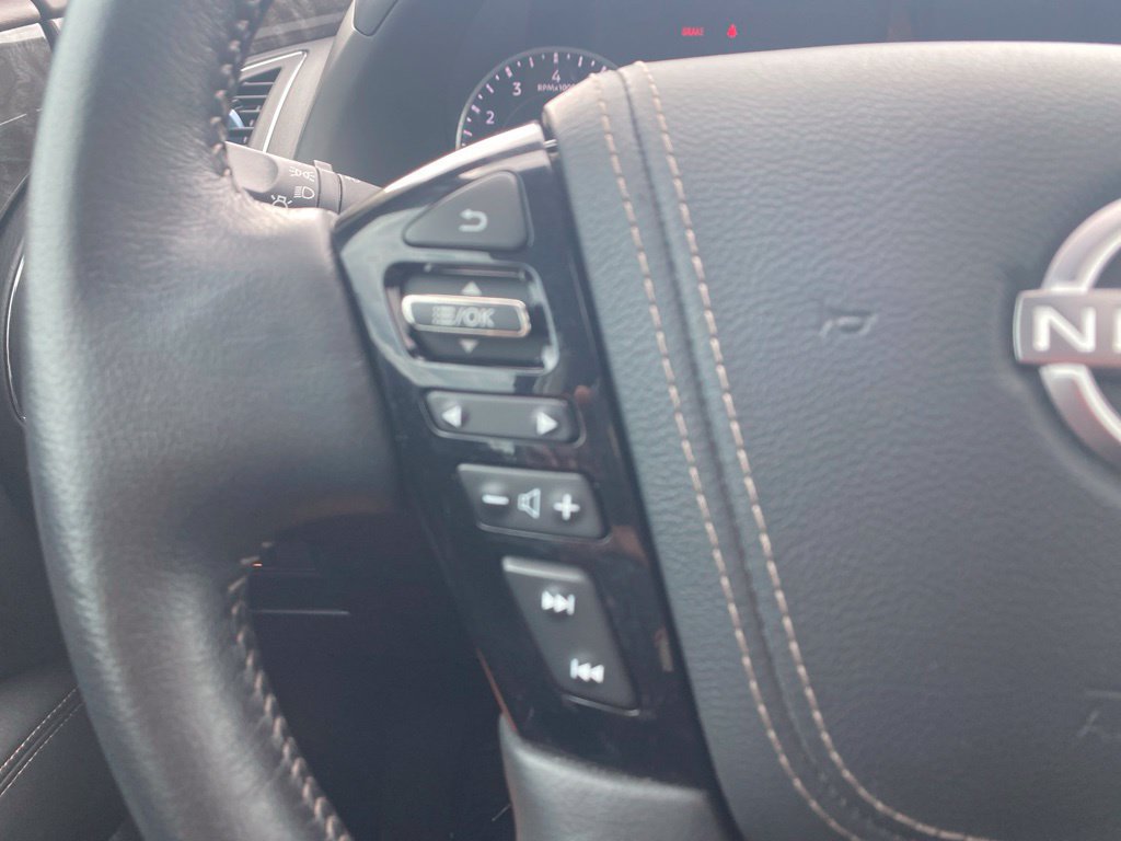 Used 2024 Nissan Armada Platinum w/ Captain's Chairs Package RWD image 21