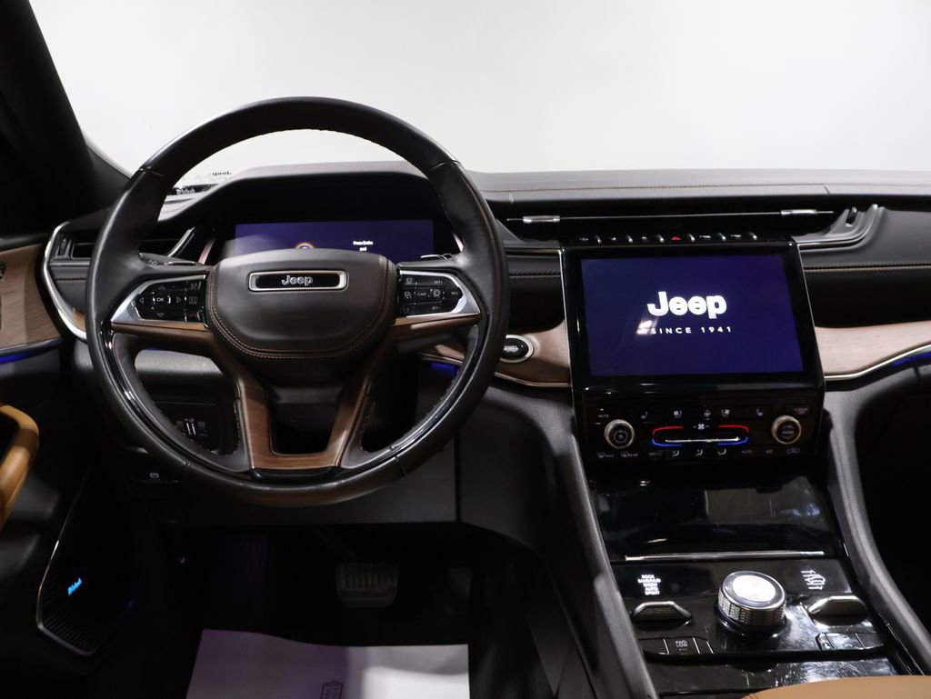 Used 2022 Jeep Grand Cherokee Summit w/ Adv Protech Group IV image 18