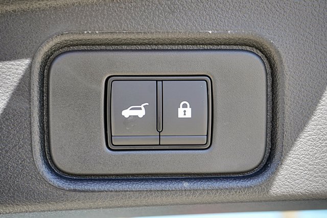 New 2026 Nissan Pathfinder SV w/ Cargo Package FWD image 21