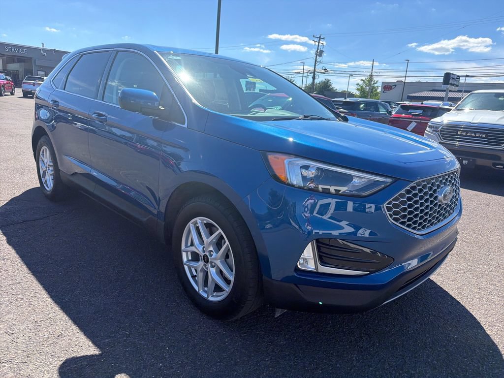 Used 2023 Ford Edge SEL w/ Convenience Package AWD/4WD image 7