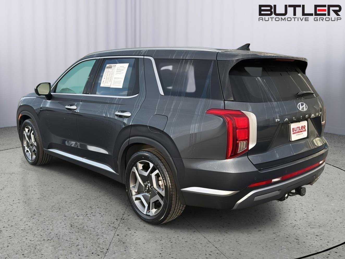 Used 2024 Hyundai Palisade SEL image 3