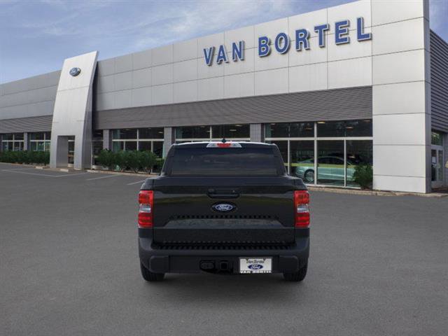 New 2025 Ford Maverick Lariat w/ 4K Tow Package image 29