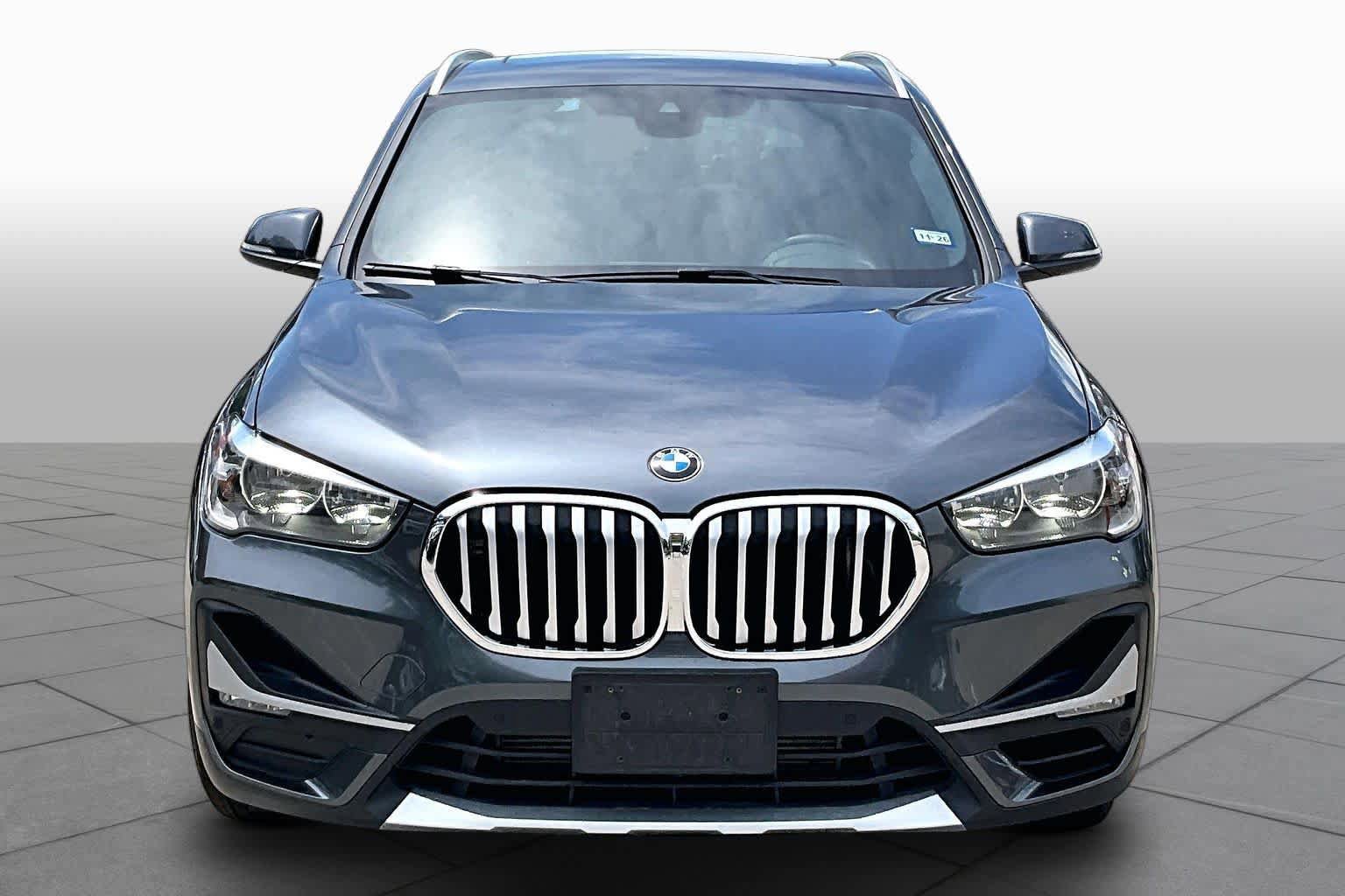 Used 2020 BMW X1 sDrive28i w/ Convenience Package FWD image 3