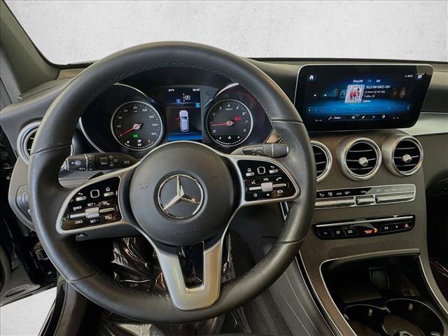 Used 2022 Mercedes-Benz GLC 300 4MATIC image 11