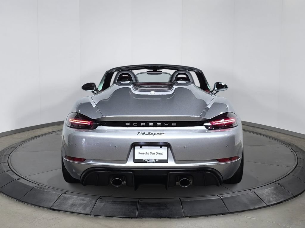 Certified 2021 Porsche 718 Boxster Spyder RWD image 6