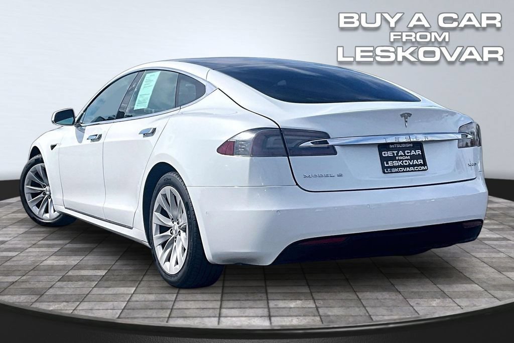 Used 2018 Tesla Model S 100D AWD/4WD image 2