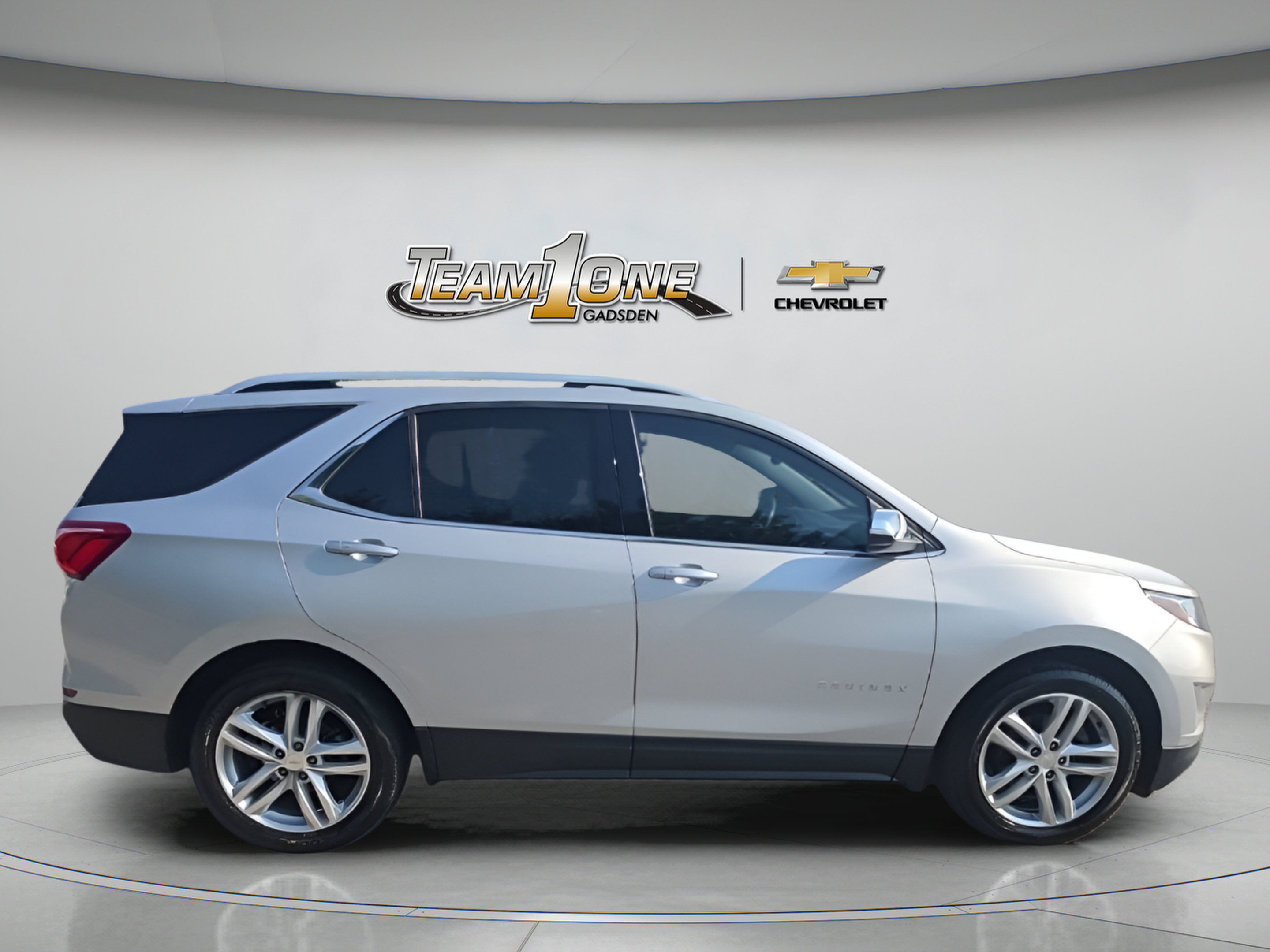 Used 2019 Chevrolet Equinox Premier FWD image 9