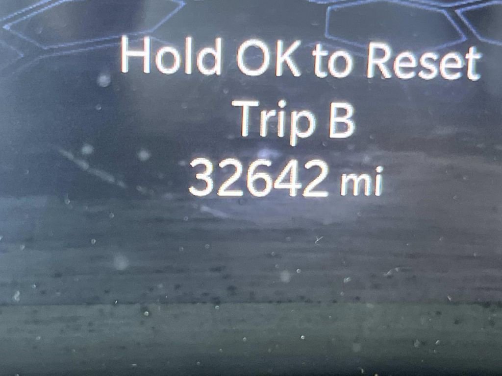 Used 2022 Jeep Compass Limited image 21