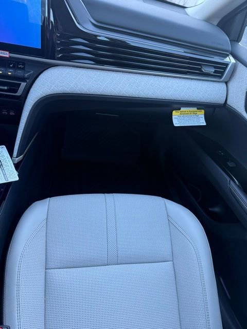 New 2026 Toyota Camry XLE AWD/4WD image 31