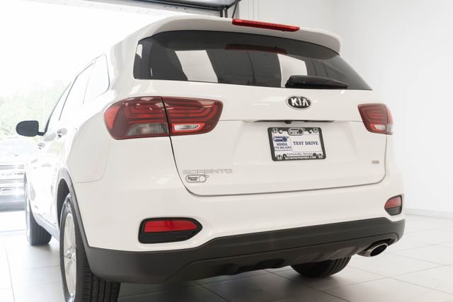 Used 2020 Kia Sorento LX FWD image 8
