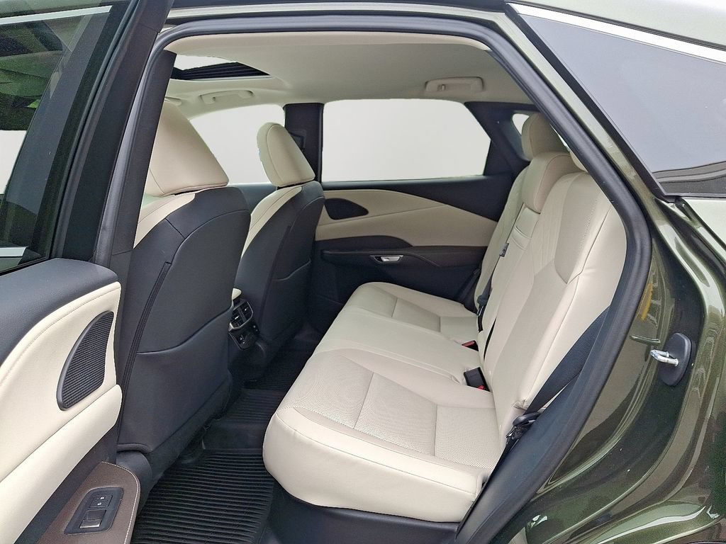Used 2024 Lexus RX 350 Premium w/ Accessory Package AWD/4WD image 8