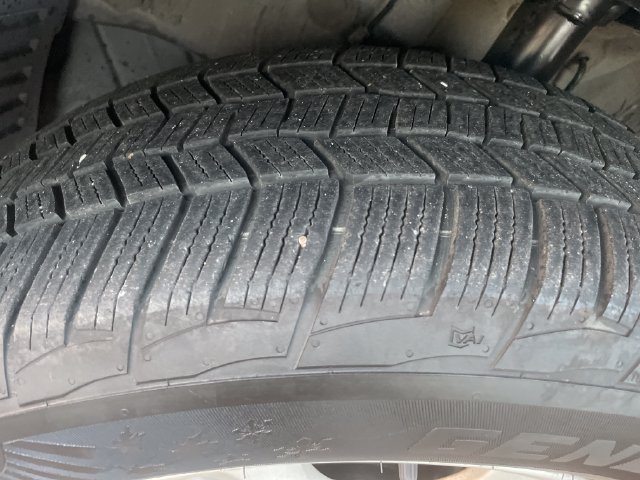 Used 2012 Hyundai Santa Fe GLS AWD/4WD image 28