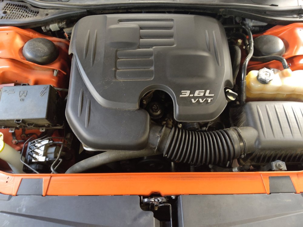 Used 2018 Dodge Challenger SXT w/ Blacktop Package RWD image 30