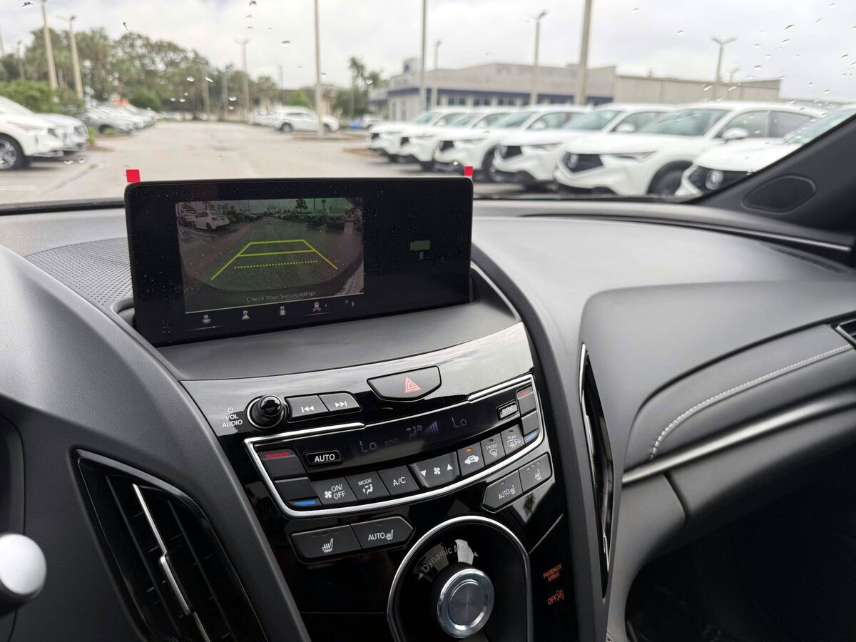 Used 2026 Acura RDX SH-AWD image 24