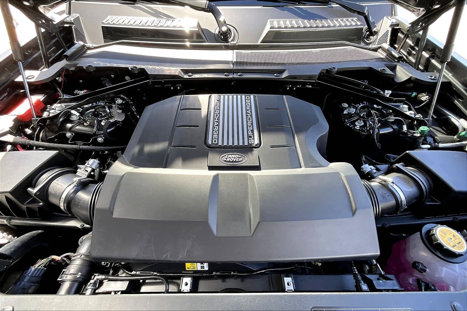 New 2026 Land Rover Defender 110 V8 image 11